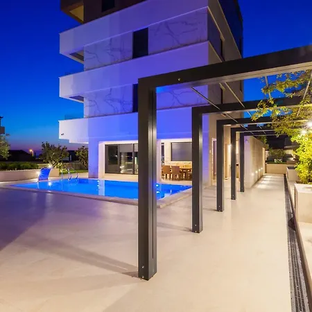 Villa Unique 9 Podstrana Exterior photo
