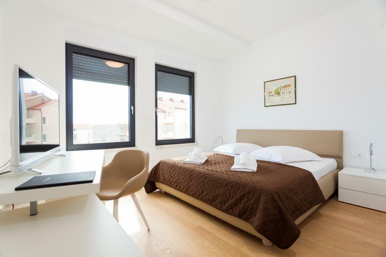 Apartment Unique 9 Podstrana