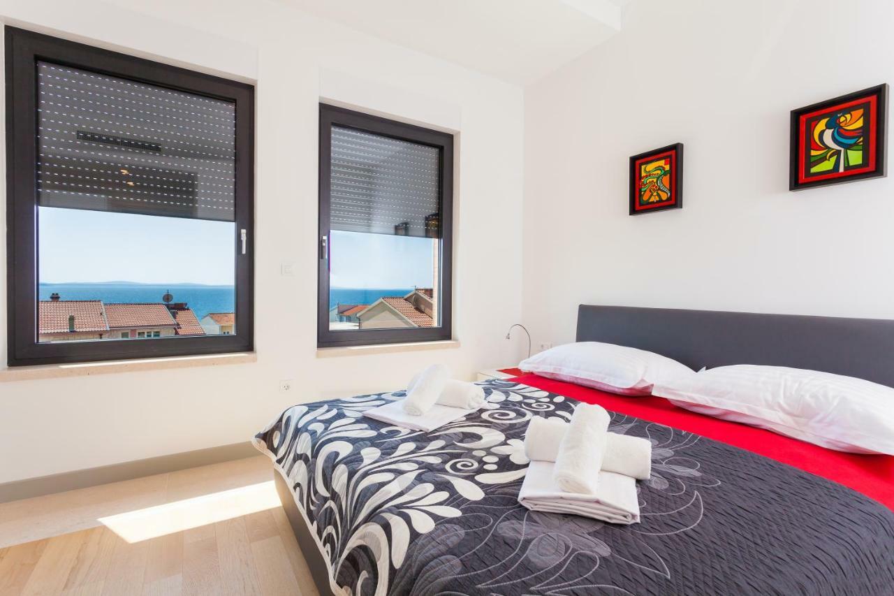 Unique 9 Apartment Podstrana