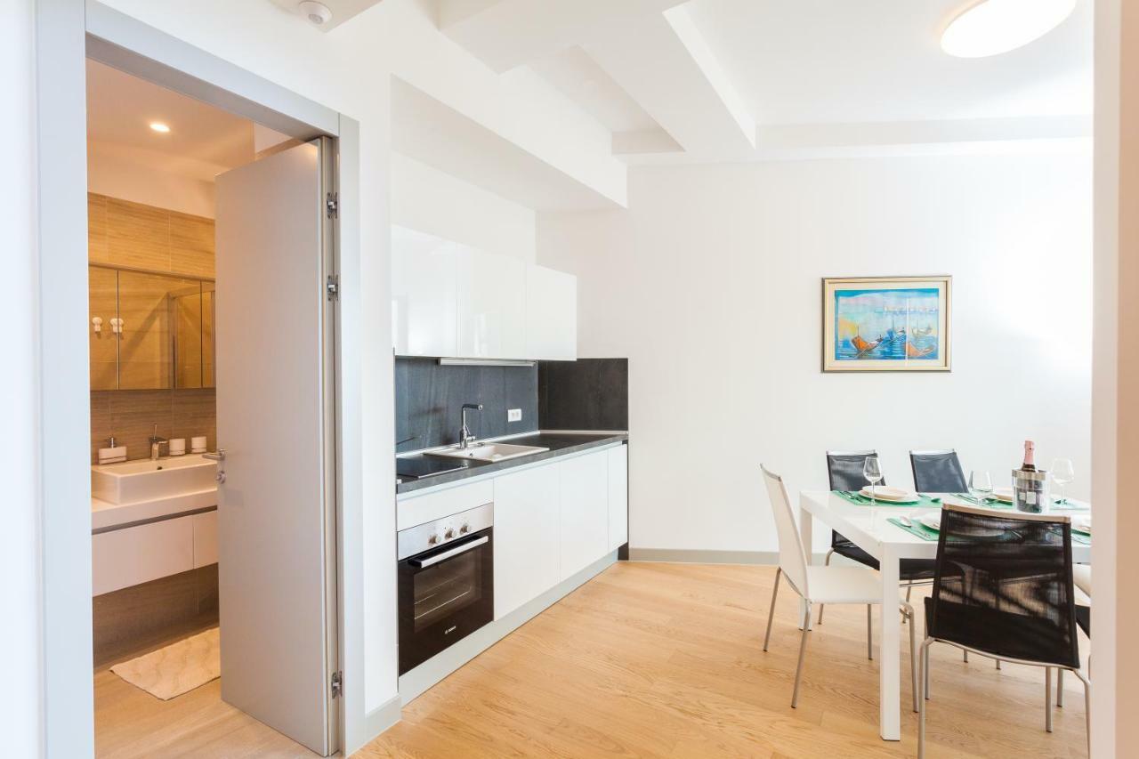 Unique 9 Apartment